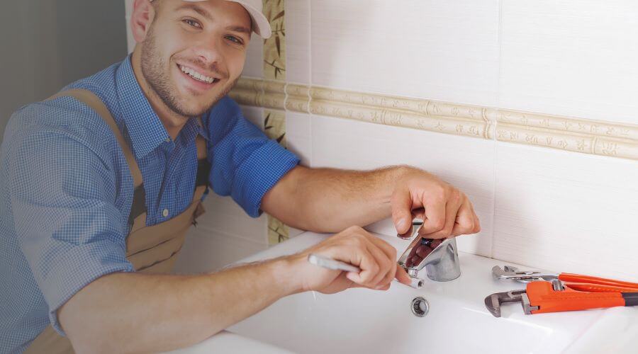 Local tankless water heater installation in Taylorville, IL